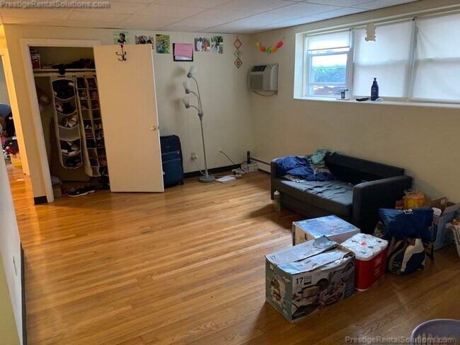 Photo - 1741 Washington St Unit 2