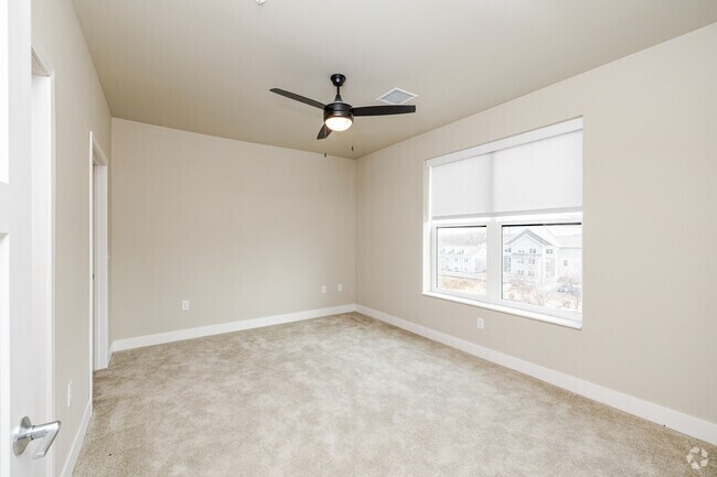2BR, 2BA - 1,120SF - Bedroom