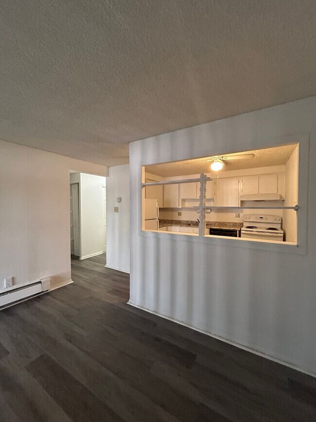 Photo - Wonderful 1 BR/1 BA Ground Floor Condo in ... Unidad 167