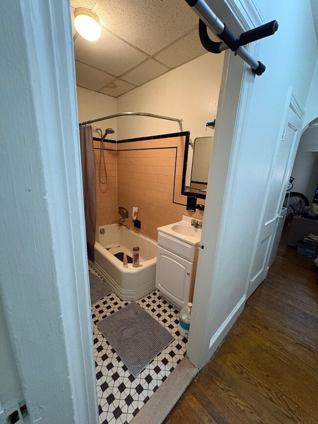 Photo - 226 Gano St Unit 12