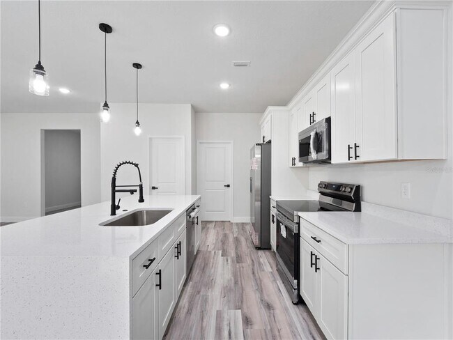 Photo - 560 Marion Oaks Golf Way