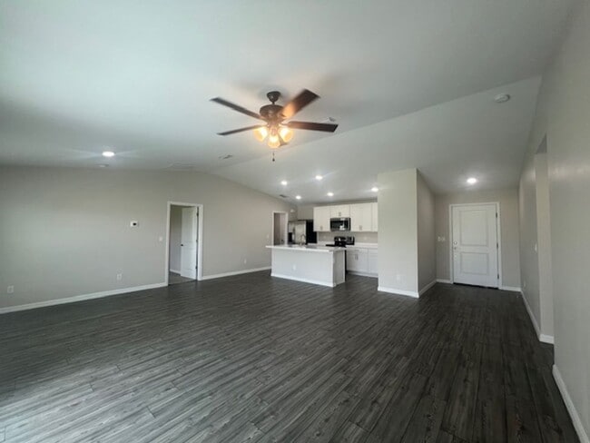 Photo - 3 bedroom/ 2 bath in NE Cape Coral- Gator CIrcle - Available Now