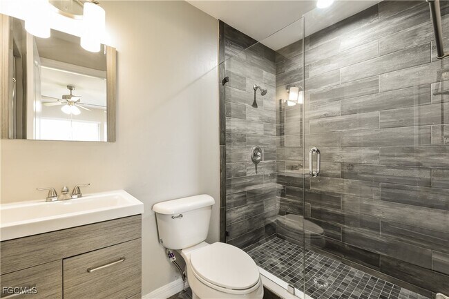 Photo - 1308 SE 32nd Terrace