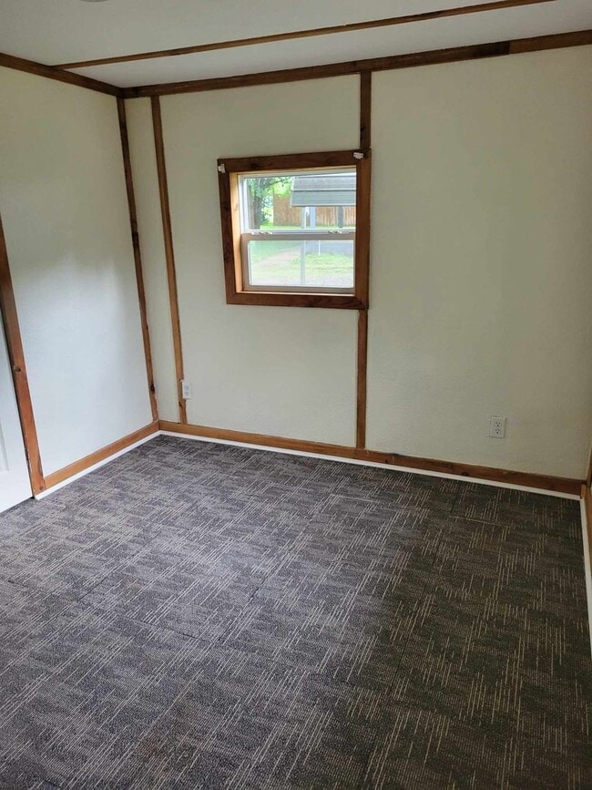 Photo - 2 BEDROOM 1 BATHROOM HOUSE FOR RENT