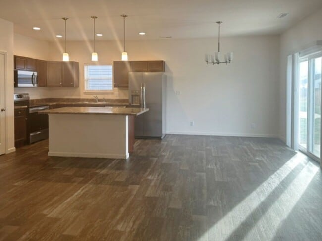 Photo - Modern 3B/2B home located in South Lafayet...