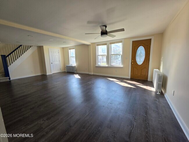 163 2nd St