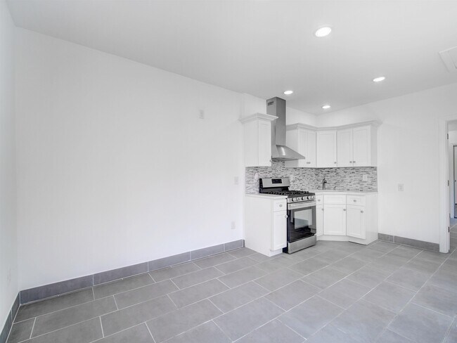 Photo - 7021 Durham Ave Unit Rear