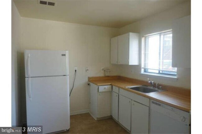 Photo - 8415 Benecia Ct