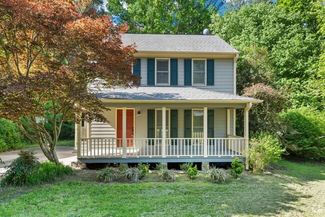 Building Photo - Adorable 3 BD/2.5 BA Hillsborough Home!