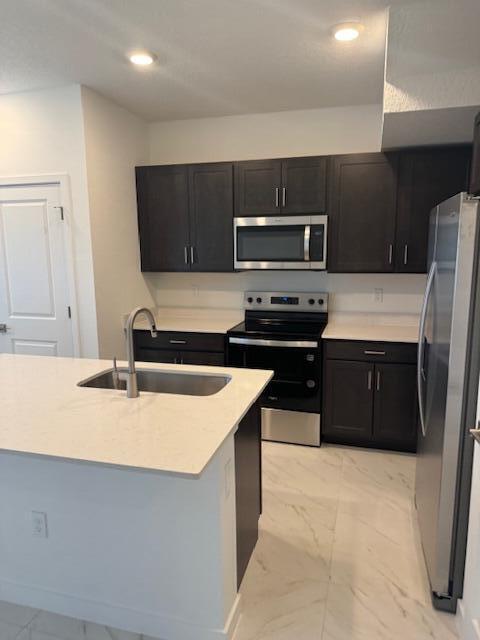 Photo - 5040 Elderberry St