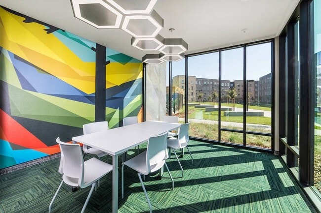 Study Room - Hornet Commons Student Housing