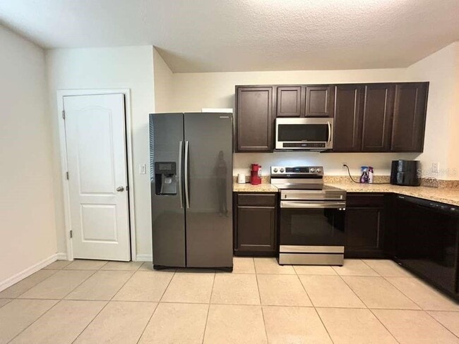 Photo - 471 Arbor Lakes Dr