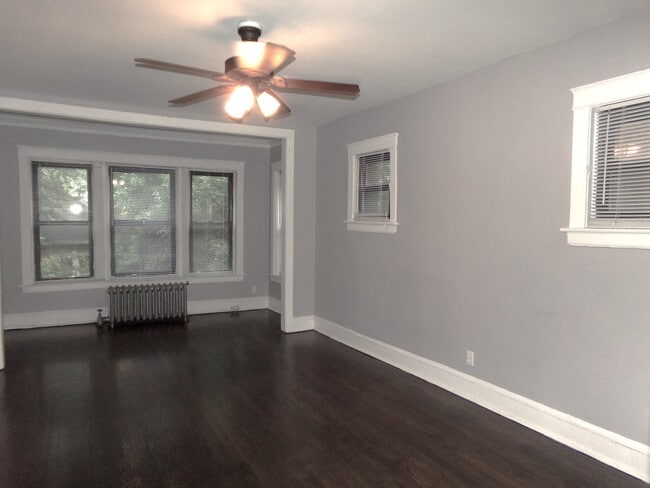 Photo - 3604 W Sunnyside Ave Unit 2
