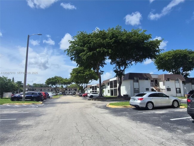Photo - 14913 SW 104th St Unit 16-23