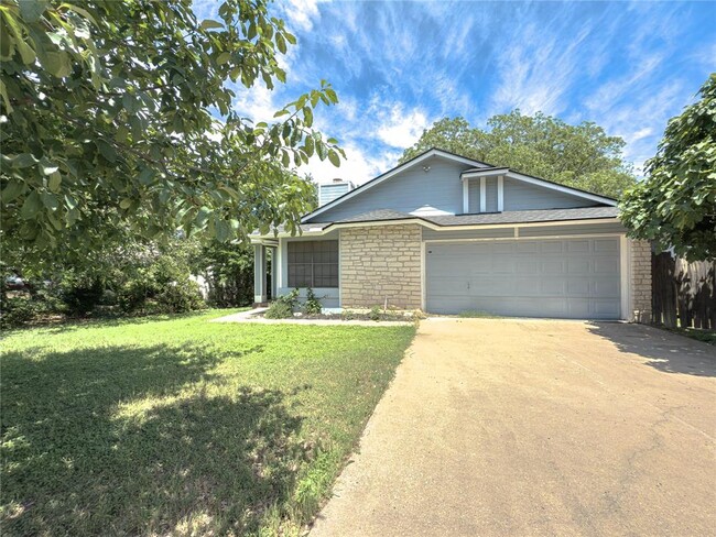 Photo - 12909 Campos Dr House
