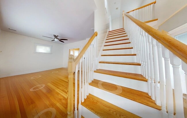 Photo - 47 Lasell St Unidad 1