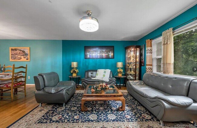 Photo - 95 Hillside Ave