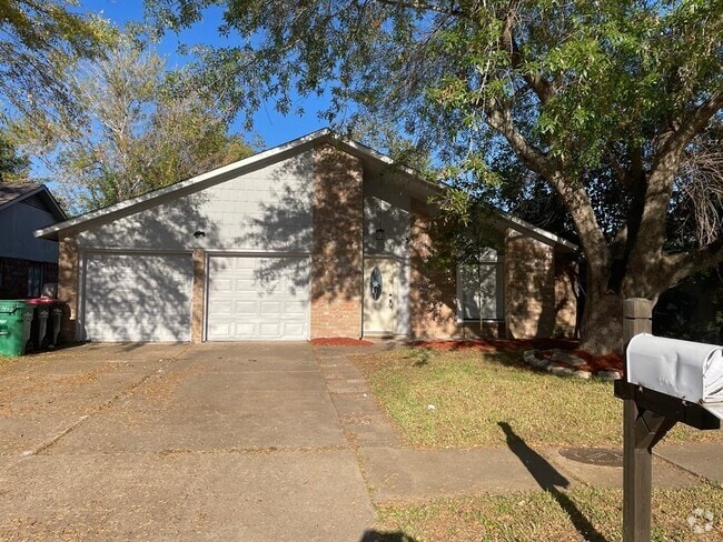 Building Photo - 1115 Rock Canyon Dr Rental
