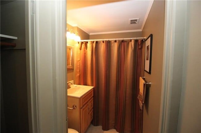 Photo - 3753 Evergreen Dr