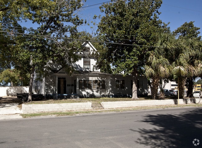 Carson Street Apts