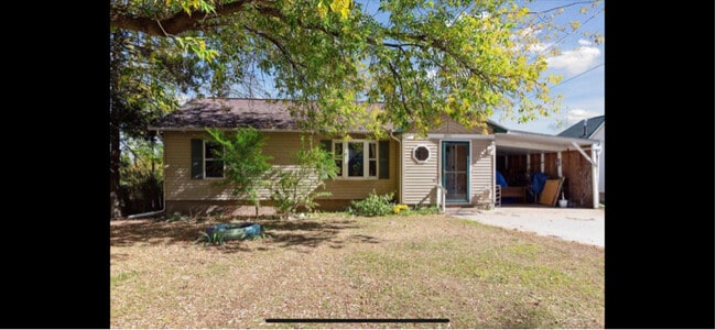 Building Photo - 1971 Margaret St
