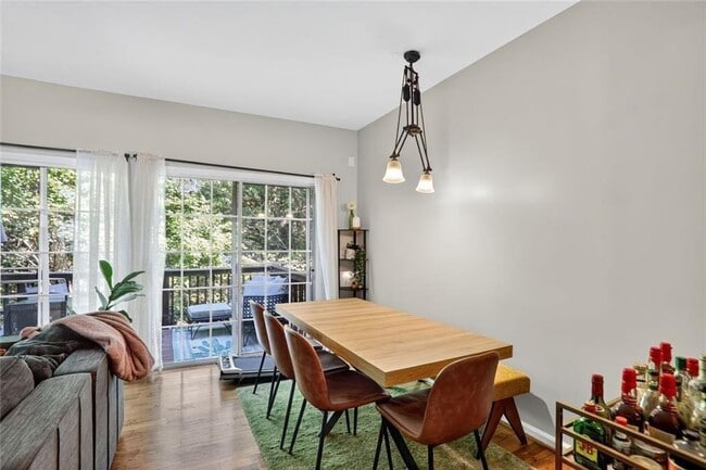 Photo - 2331 Towneheights Terrace SE