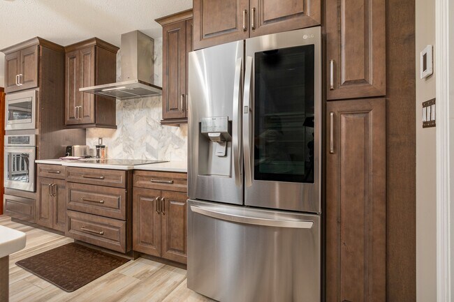 Photo - 602 Sycamore Rd