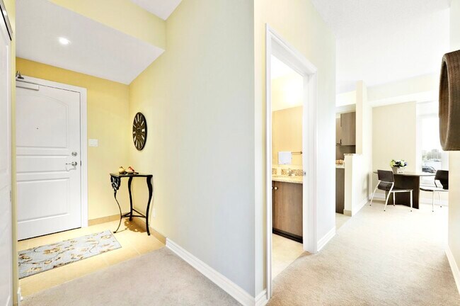 Photo - 2 BED - 2 BATH - OTTAWA - APARTMENT BUILDING Unit 1204
