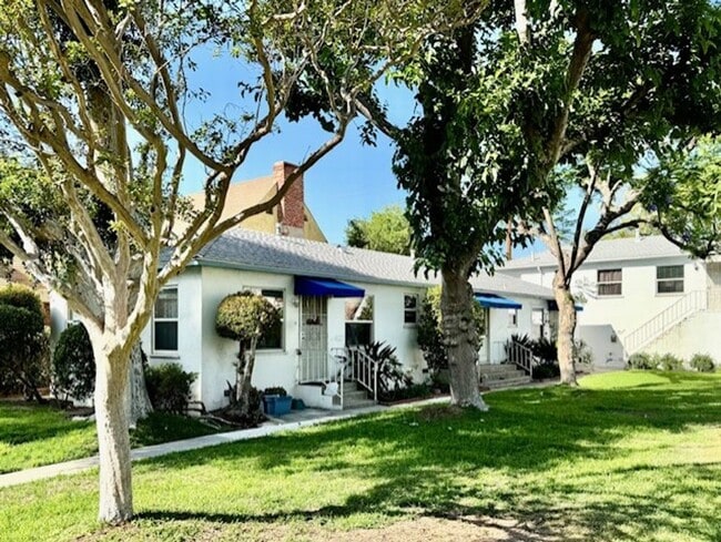 Building Photo - 124 Unit A