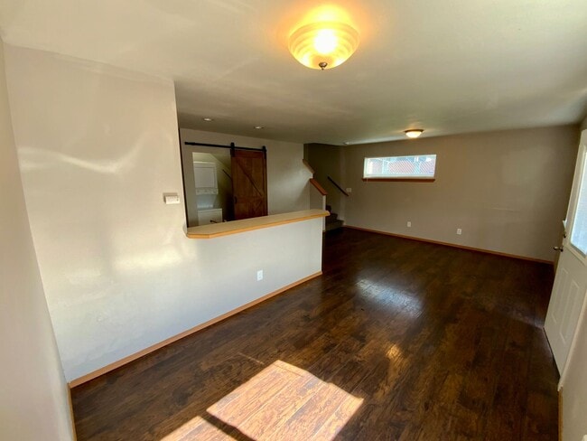 Building Photo - 3508 S 45th St Unit 2