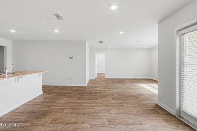 Photo - 256 Ryder Ln