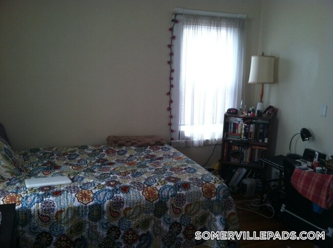 Photo - 81 Newbury St Unit 2