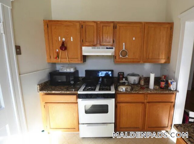 Photo - 92 Maple St Unit 1