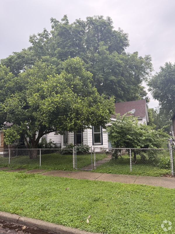Building Photo - 1532 Woodley Ave Rental