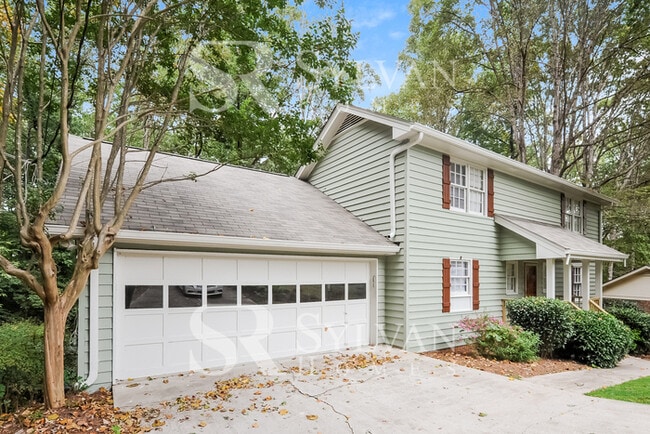 Photo - Welcome home to this 4 bedroom, 2 bathroom home