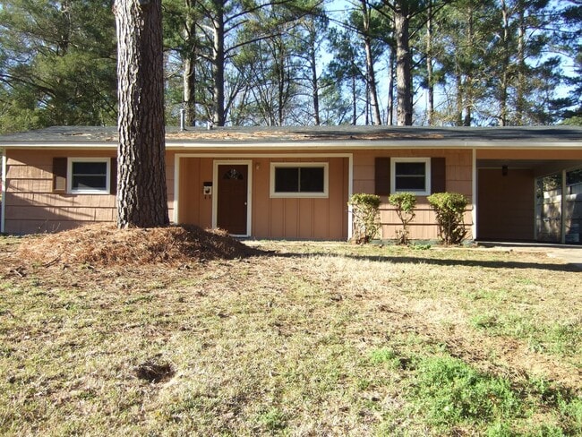 Building Photo - 626 Meadowview Dr
