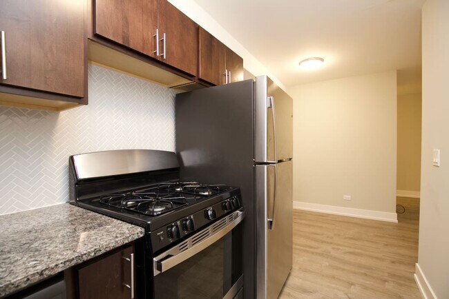 Photo - 530 W Surf St Unit D604