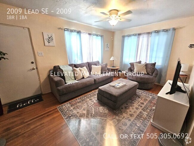 Building Photo - Super Cute, Fully Furnished! All Utilities... Unit 2009 Rental