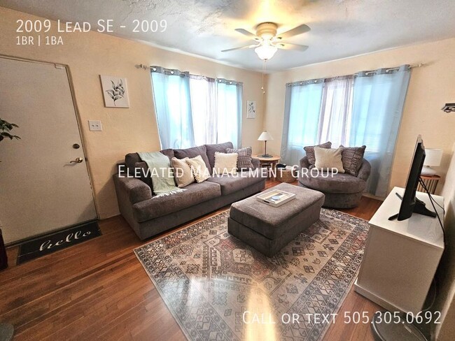 Super Cute, Fully Furnished! All Utilities... - Super Cute, Fully Furnished! All Utilities... Apartment Unit 2009