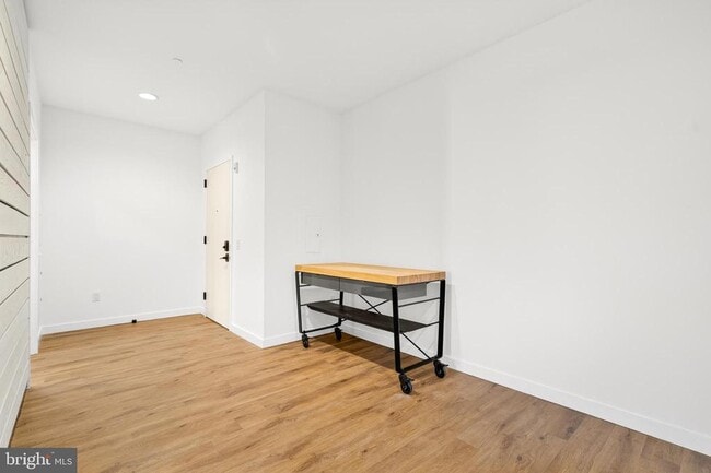 Building Photo - 57 N St NW Unit 302