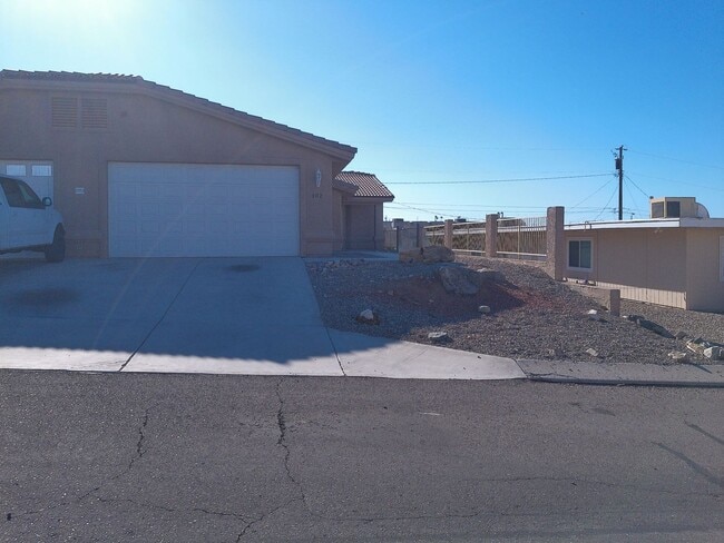 Building Photo - W2992 Unit 102 Rental