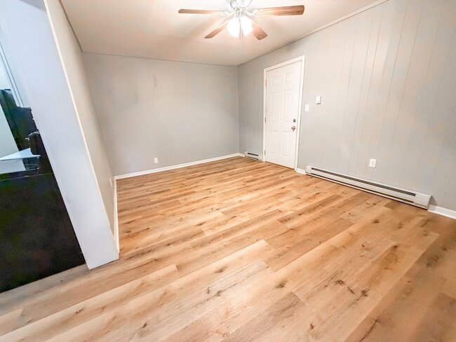 1016 Superior Ave Unit B