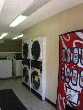 Photo - Landmark Apartments