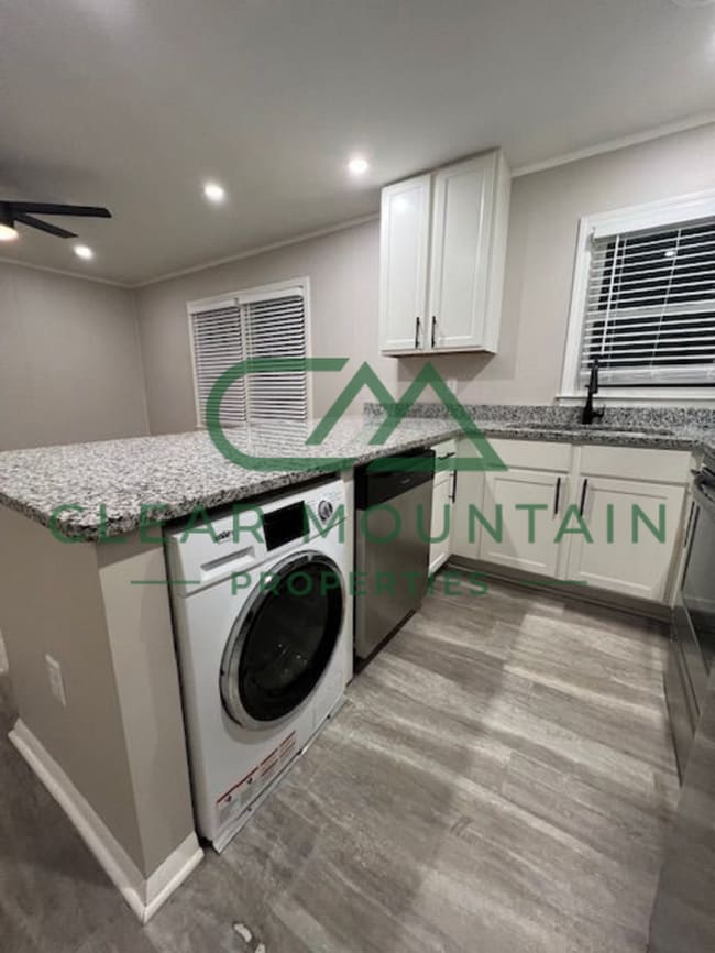 Photo - Move-in Special! Limited-Time Leasing Offer!