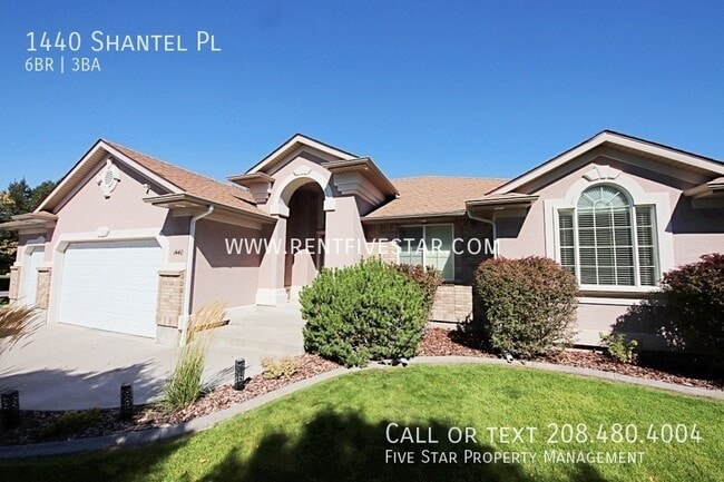 Building Photo - 1440 Shantel Pl