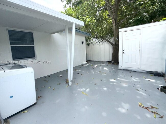 Photo - 9615 NW 3rd Ave