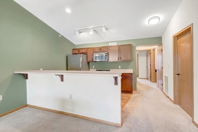 Building Photo - 2834 Pleasant View Rd Unit Pleasant View Condo