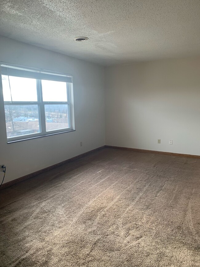 Photo - 1050 Plaza Ct N Unit 23