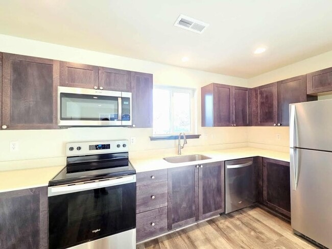 Photo - 1214 N Baker Ave Unit 1211