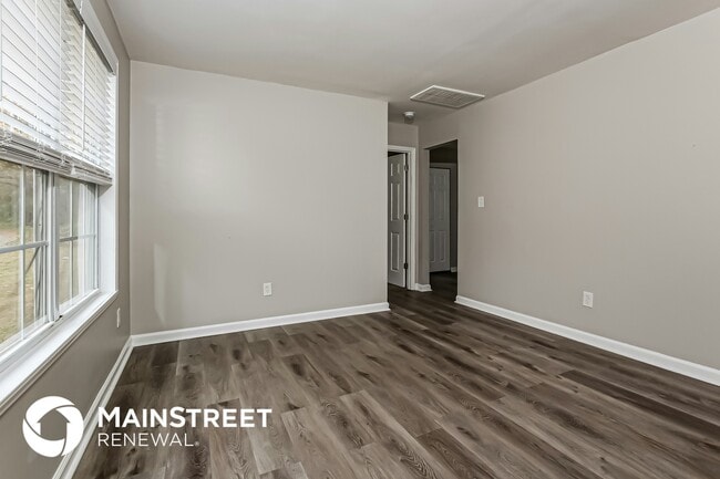 Photo - 1850 Adams Ave